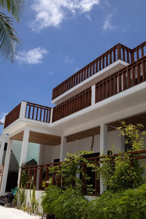 Kudhi Boli Beach House スルスドゥー エクステリア 写真