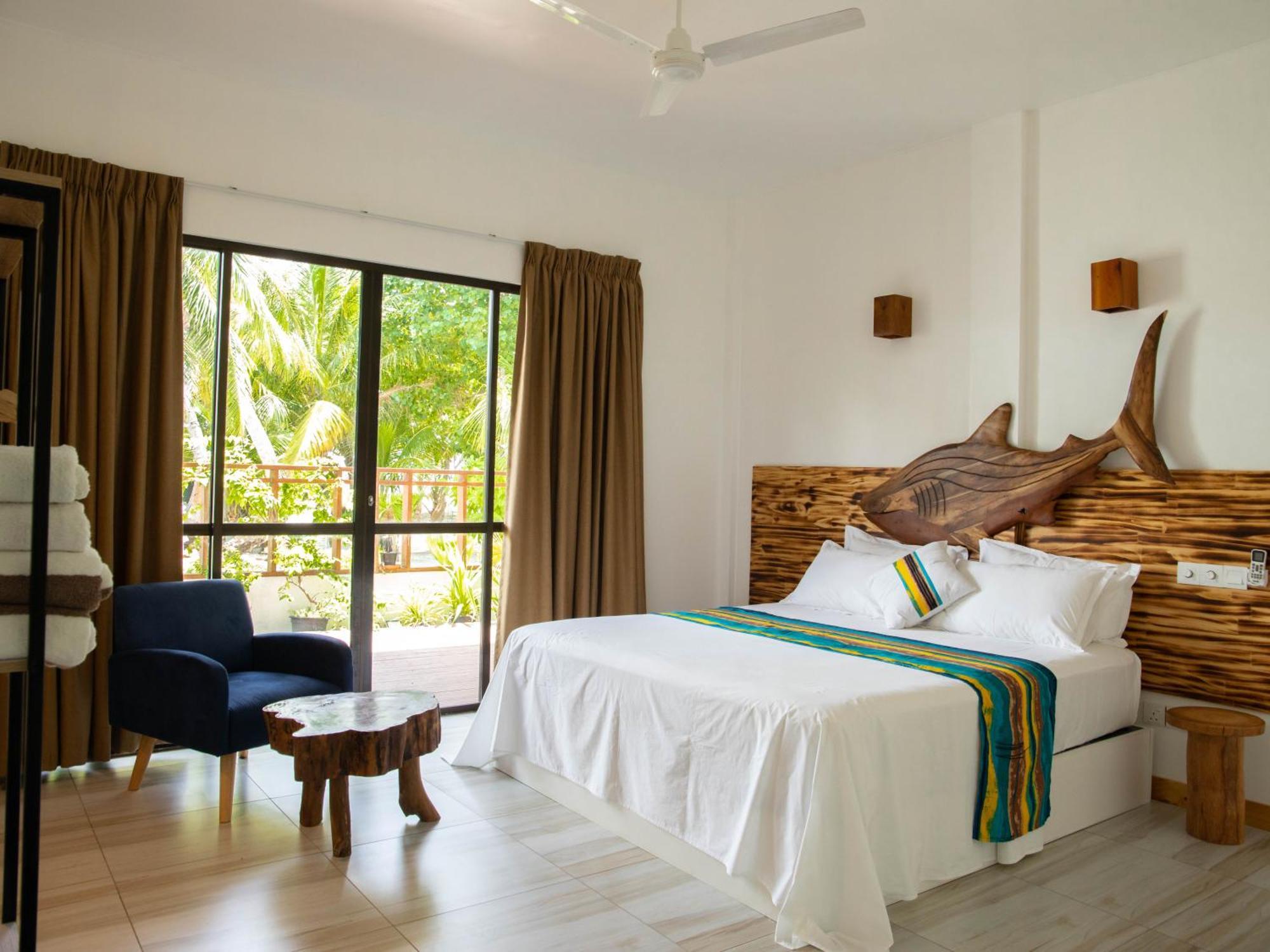 Kudhi Boli Beach House スルスドゥー エクステリア 写真