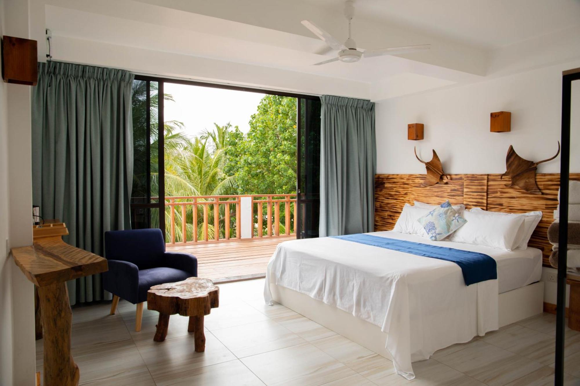 Kudhi Boli Beach House スルスドゥー エクステリア 写真